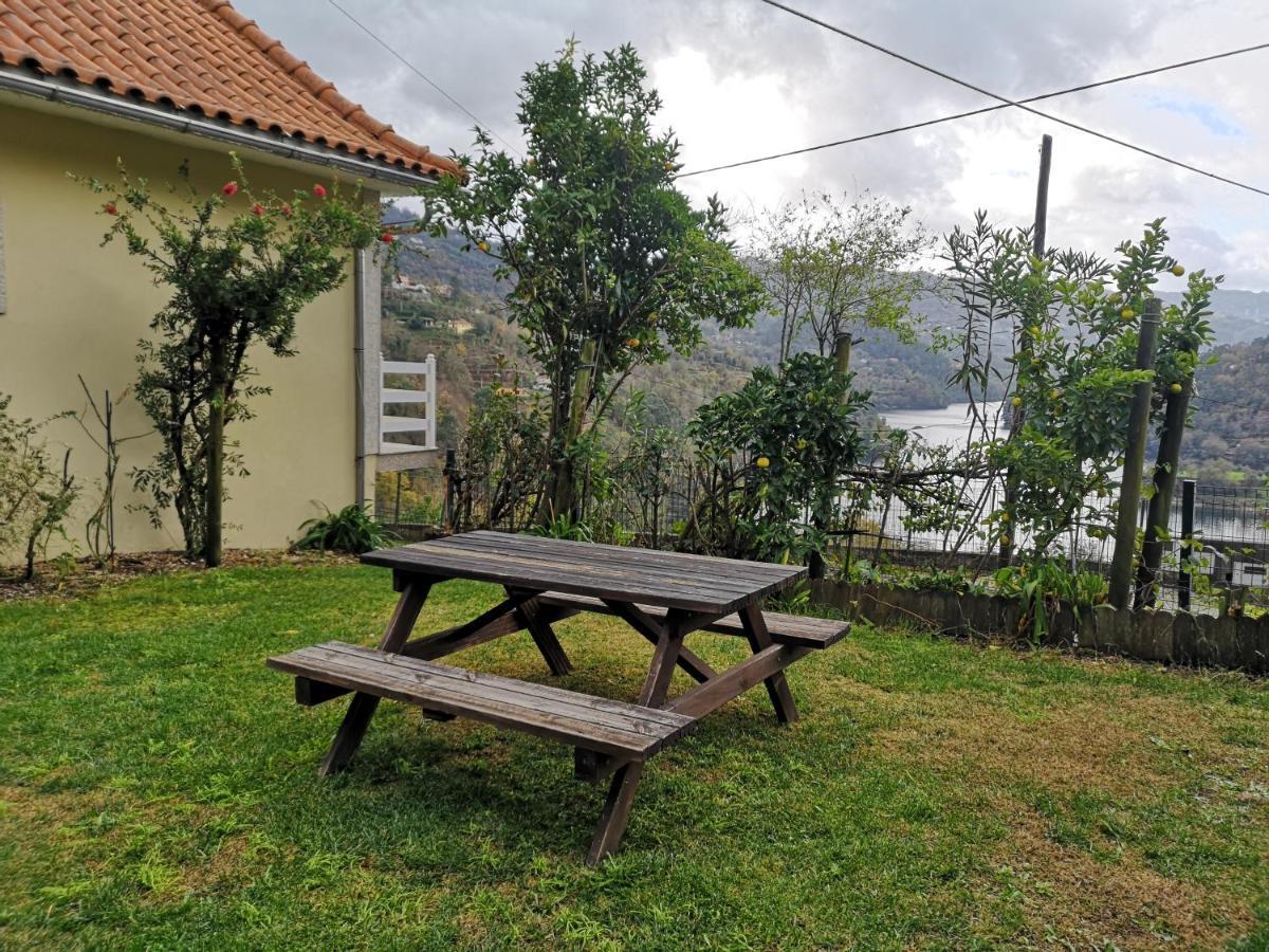 Вилла Casa De Boucas Sao Pedro  Экстерьер фото